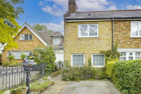 2 bedroom house for sale, White House Lane, Enfield