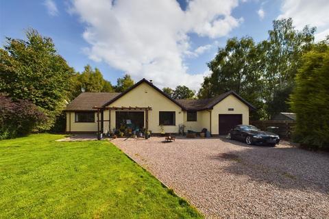 3 bedroom detached bungalow for sale, Glen Spean Park, Roy Bridge PH31