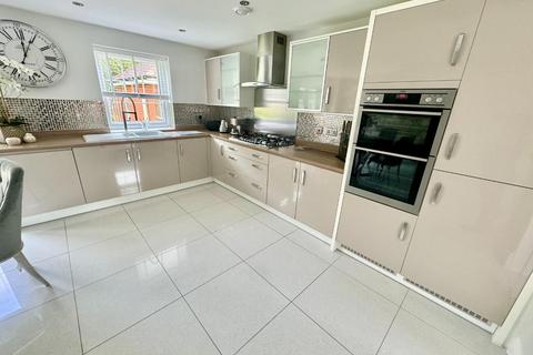 8 Kilvington Grove, Nunthorpe, Middlesbrough, TS7 0RL
