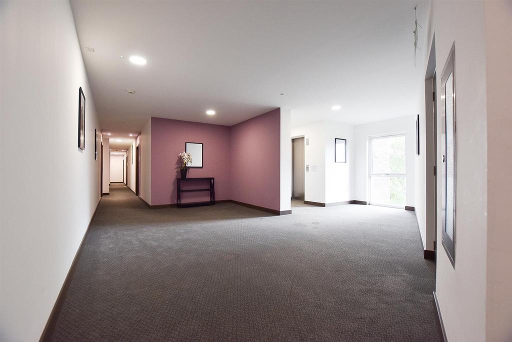 # Communal Area.jpg