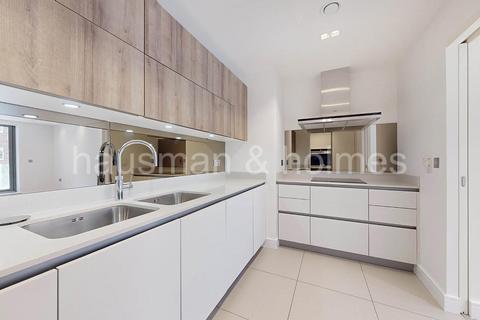 2 bedroom flat for sale, Brent Street, London