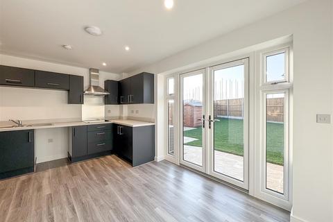 3 bedroom terraced house for sale, Lark's Place, Kennett Garden Village