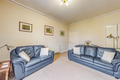 4 bedroom flat for sale, North Methven Street, Perth