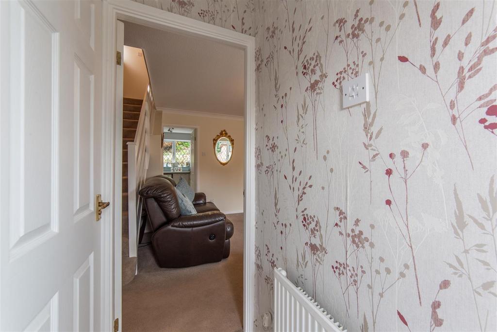 72 Oaklands View-11.jpg