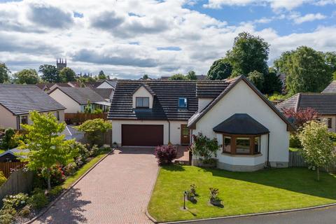 87 Elm Street, Errol, Perth, PH2 7SQ