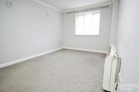 1 bedroom flat to rent, Alexandra Road, Hemel Hempstead HP2