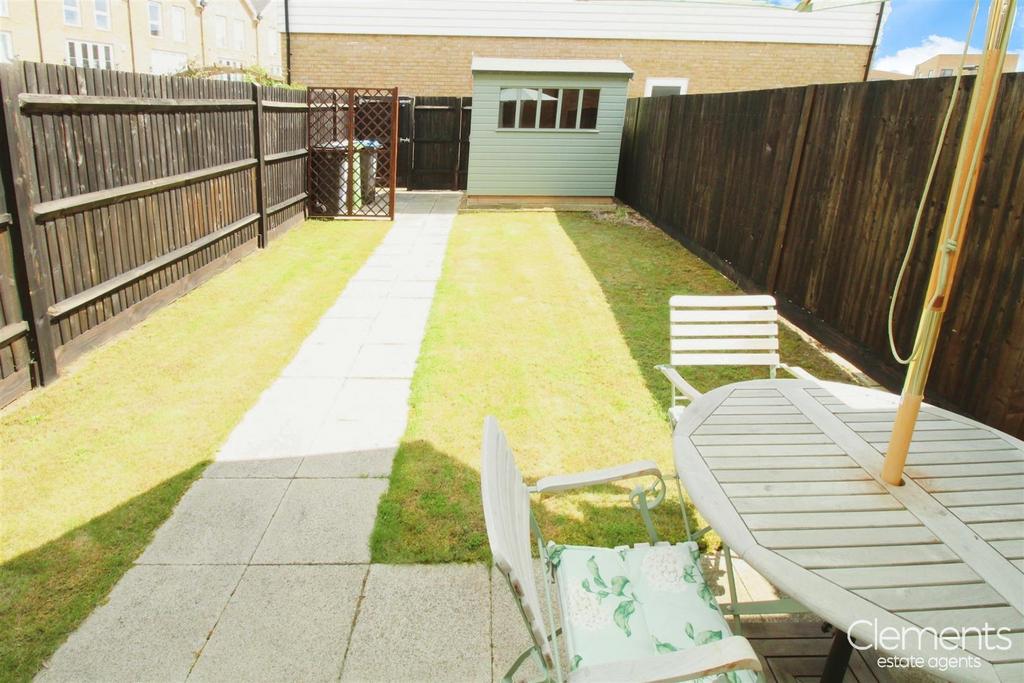 7384bafb-garden.JPG