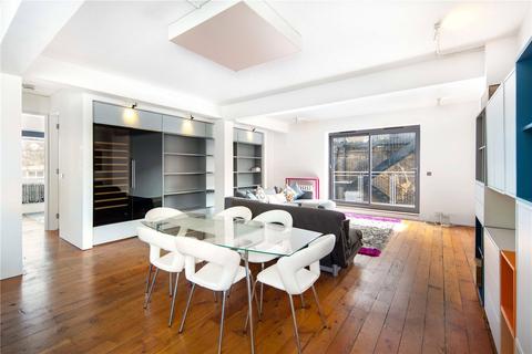 2 bedroom flat to rent, Princelet Street, Spitalfields, London, E1