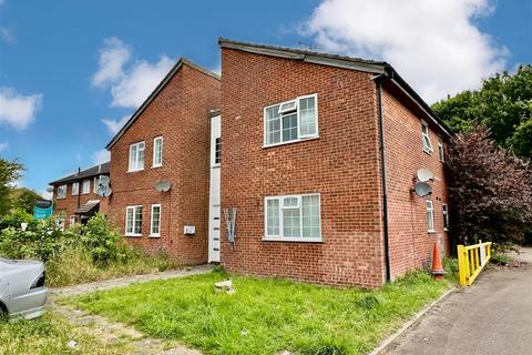 Studio for sale, Longhurst Close, Leicester LE4