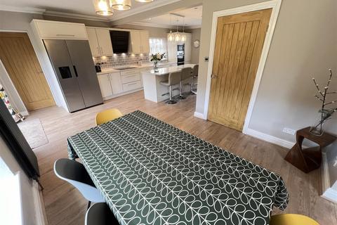 8 Porlock Close, Wirral, CH60 3RT