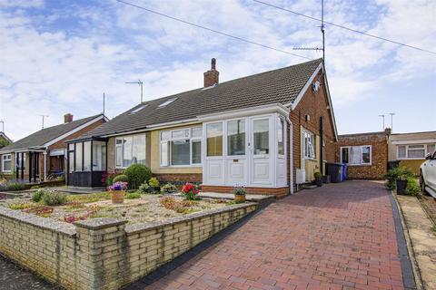 2 bedroom semi-detached bungalow for sale, Rydalside, Kettering NN15