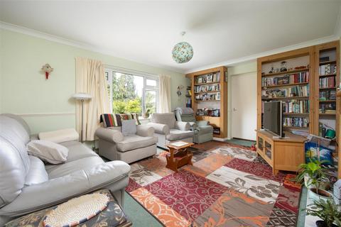 108 Dursley Road, Trowbridge, BA14 0NS