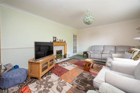108 Dursley Road, Trowbridge, BA14 0NS