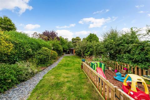 3 bedroom semi-detached house for sale, Sebright Green, Kidderminster