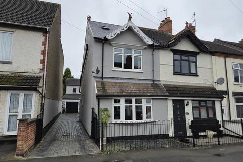 3 bedroom end of terrace house for sale, Midland Road, Ellistown LE67