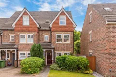 4 bedroom townhouse for sale, Water Mead, Chipstead