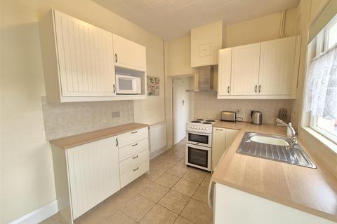 3 bedroom end of terrace house for sale, Fairfield Road, Hugglescote LE67