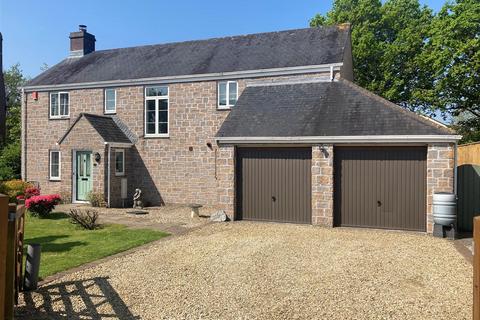 4 bedroom detached house for sale, Charles Hankin Close, Ivybridge PL21