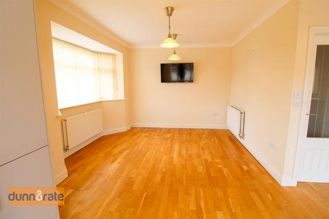 Delicia Brompton Drive, Stoke-on-trent, ST2 7JS