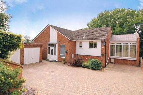 4 bedroom house for sale, The Fairway, Daventry