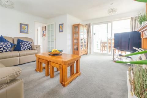 Flat 2, Seymour Flats Listowel Drive, East Looe, Looe, PL13 1LB