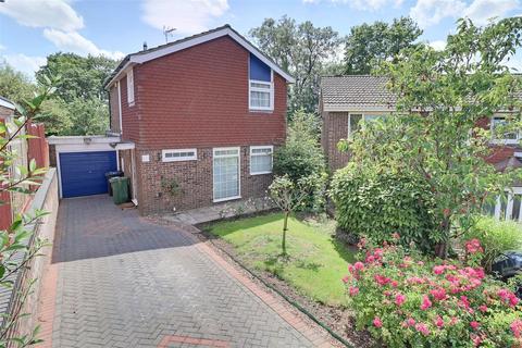 66 Millfields, Hucclecote, Gloucester, GL3 3NH