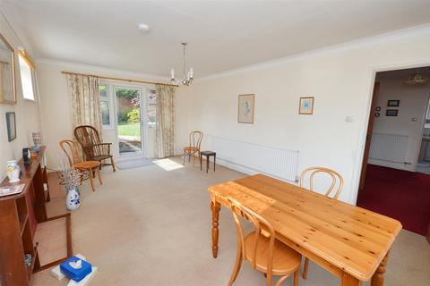 2 bedroom detached bungalow for sale, Renwick Park East, West Runton, Cromer