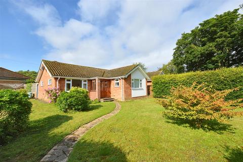 2 bedroom detached bungalow for sale, Renwick Park East, West Runton, Cromer