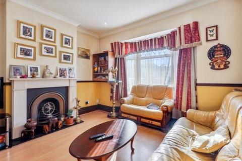 3 bedroom semi-detached house for sale, Purley Way, Croydon