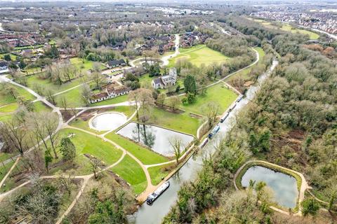 4 bedroom detached house for sale, Nicholas Mead, Great Linford, Milton Keynes