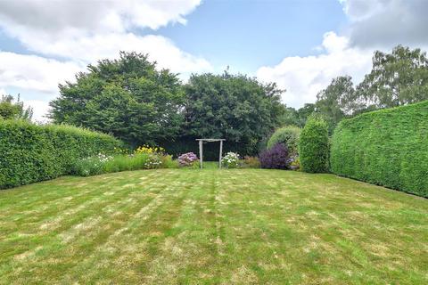 3 bedroom detached house for sale, Homewood Road, Tenterden