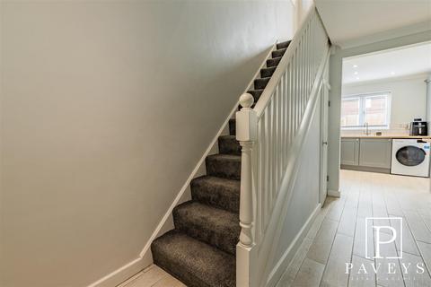76 Frietuna Road, Kirby Cross, Frinton-on-sea, CO13 0RY