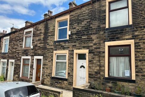 2 bedroom terraced house to rent, Rhoda Street, Nelson