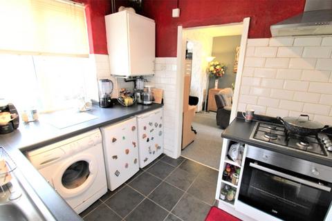 3 bedroom semi-detached house for sale, Kendal Drive, Bury, Greater Manchester, BL9 9LR