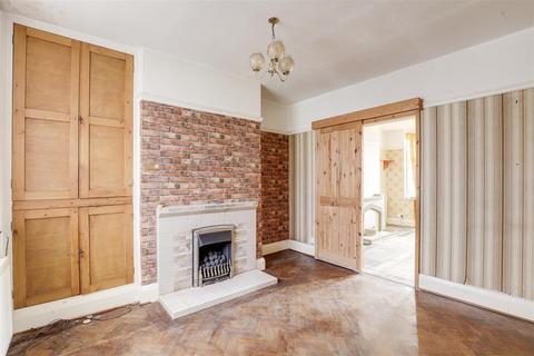 3 bedroom semi-detached house for sale, Elmhurst Avenue, Mapperley NG3