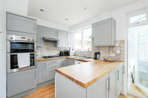 3 bedroom house for sale, Birch Close, Buckhurst Hill