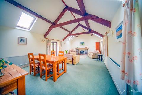 3 bedroom barn conversion for sale, 1 Little Highway Mews, Pennard Road, Pennard, Swansea,