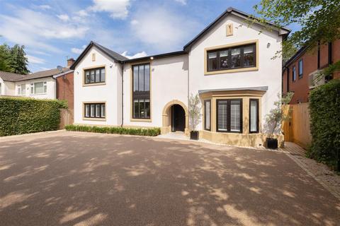 4 bedroom detached house for sale, Gorse Bank Road, Hale Barns