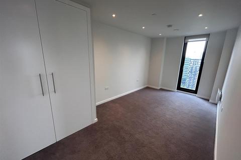 2 bedroom apartment to rent, Meadowside, Angel Meadows