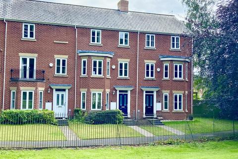 5 bedroom townhouse for sale, Darwin Court, Whitchurch