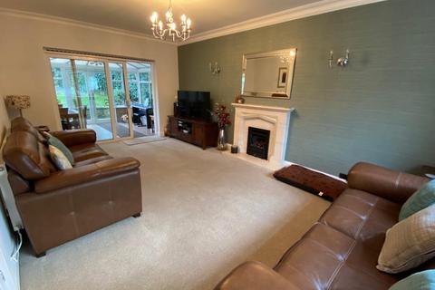 4 bedroom detached house to rent, Maney Hill Road, Sutton Coldfield, B72 1JX