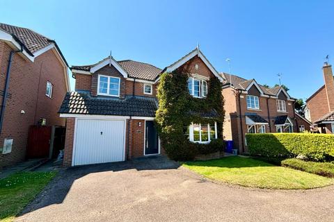 8 Foxfield Way, Northampton, NN4 5BE