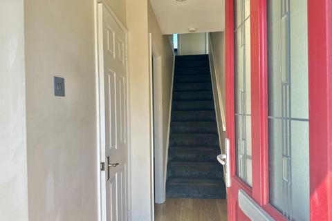 19 Kingsmead, Northampton, NN2 8HX