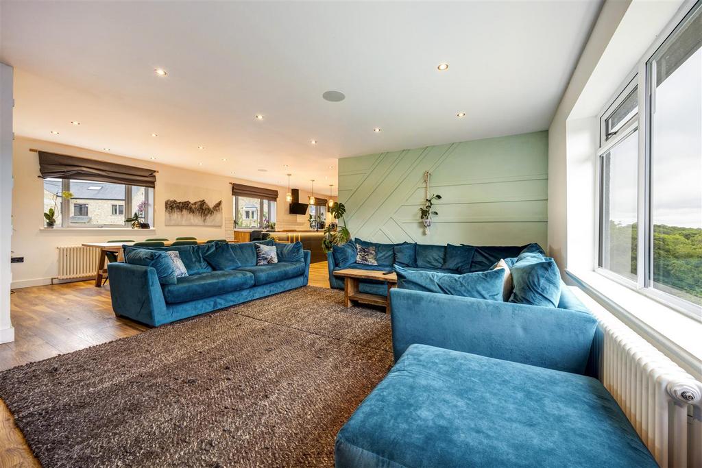 Open Plan Sitting &amp; Dining Room