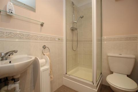 2 bedroom flat for sale, Twyford Road, Eastleigh