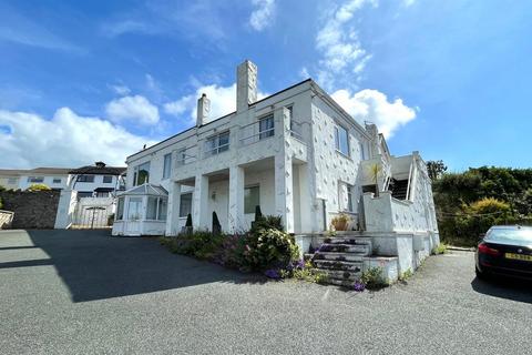 4 bedroom detached house for sale, Colwyn Road, Llandudno