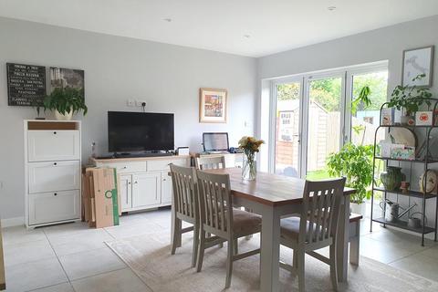 4 bedroom house to rent, NEWBURY - 4 BEDROOM SEMI DETACHED