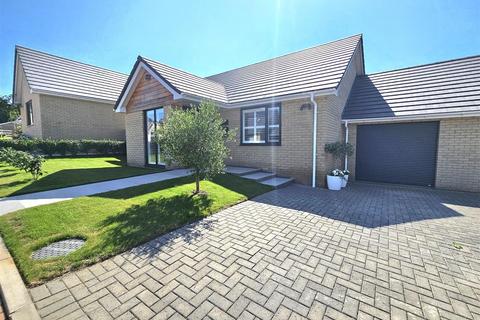 2 bedroom detached bungalow for sale, Gorsley, Ross-On-Wye