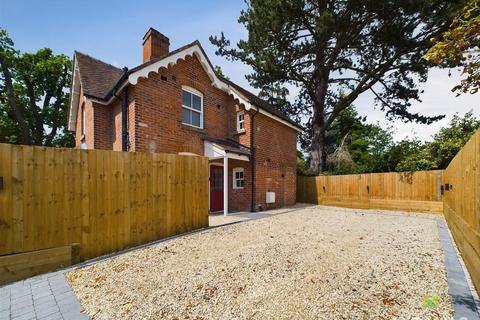 2 bedroom detached house for sale, off The Mount, Shelton, Shrewsbury