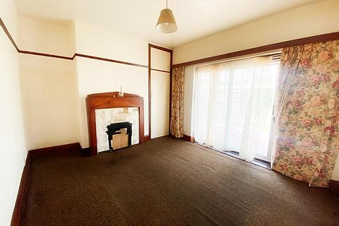 2 bedroom semi-detached bungalow for sale, Huntcliffe Gardens, Newcastle Upon Tyne